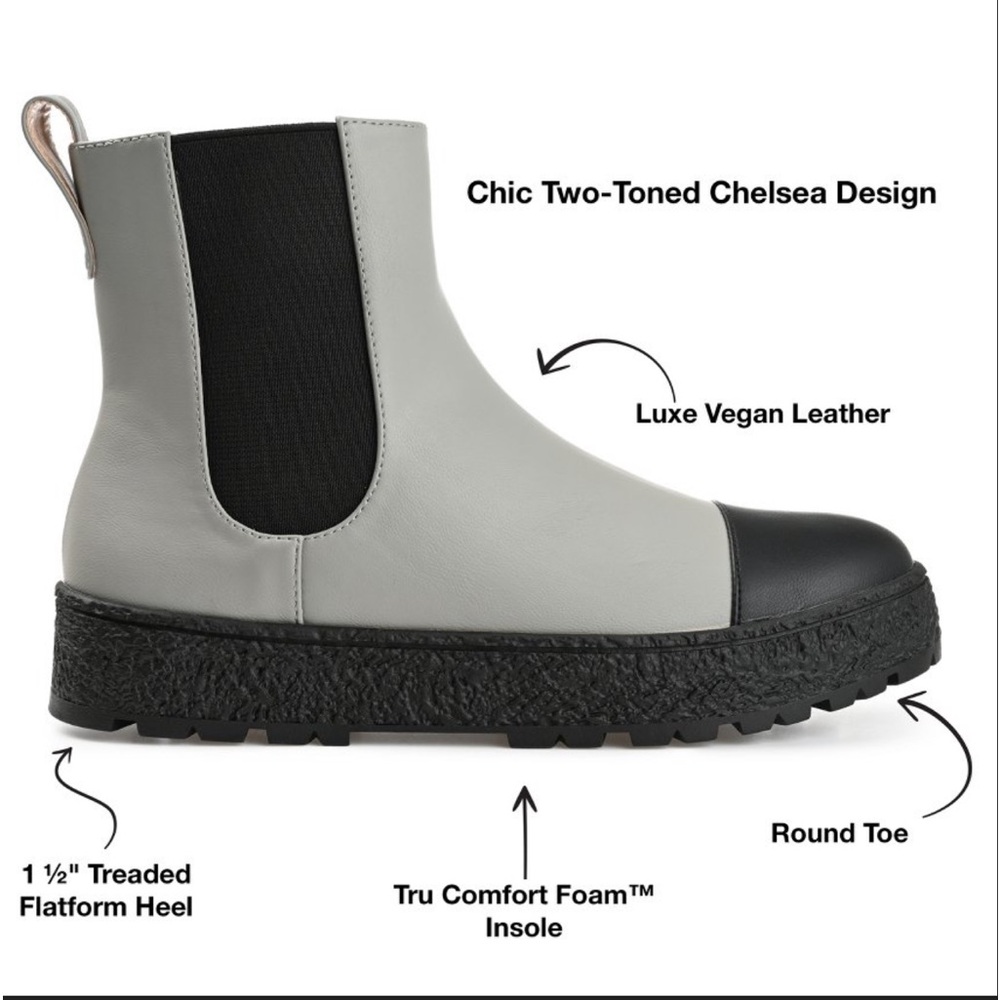Journee Collection Chic Two-Tone Ankle Boots size 7.5